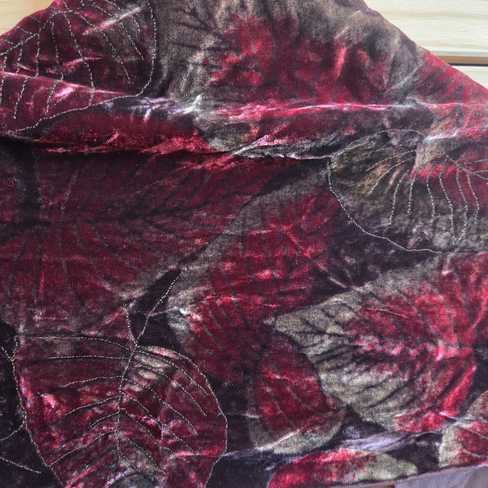 Velvet Floral Scarf in Burgundy and Black
